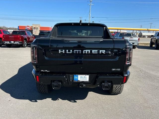 2025 GMC HUMMER EV Pickup — detail view